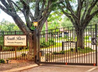 270 SW South River Dr APT 104, Stuart, FL 34997