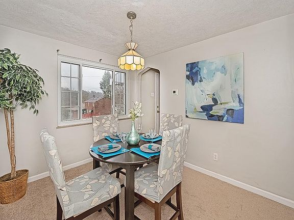 5th image of 8005 Thon Dr
