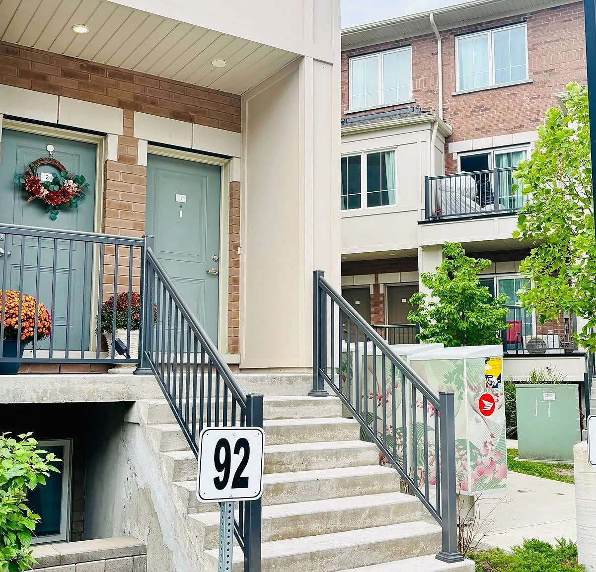 2 bed, $2,499 — Photo 1