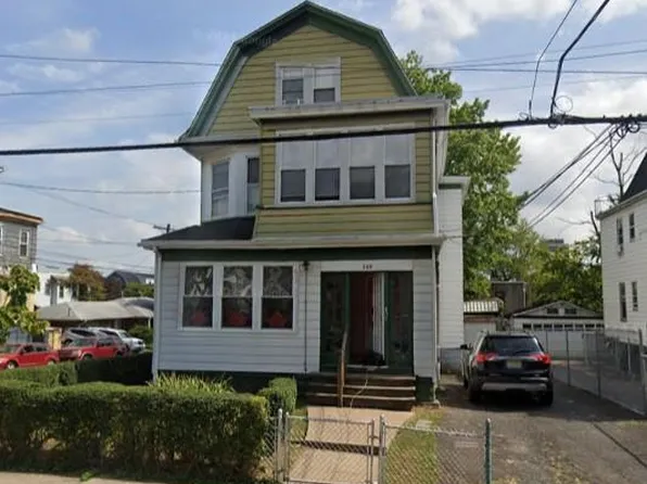 388 Seymour Ave, Newark, NJ 07112