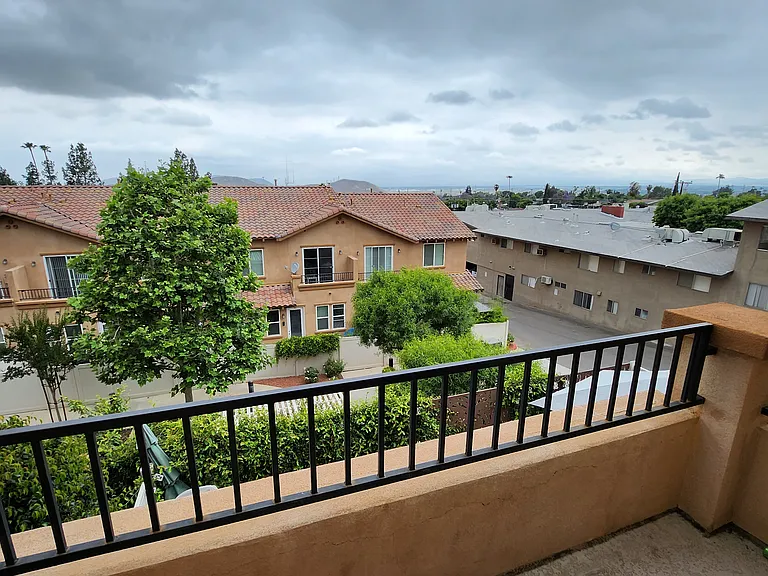 12048 Preston St — Photo 19
