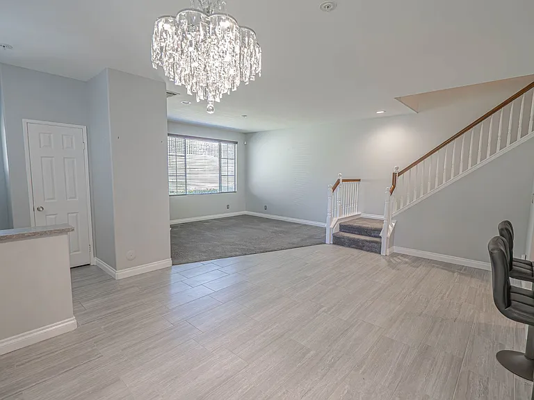 23491 Abbey Glen Pl — Photo 4