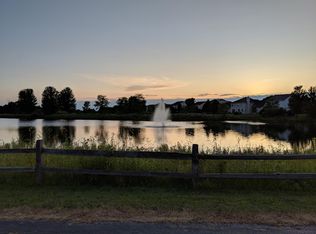 771 S Sienna Dr, Round Lake, IL 60073