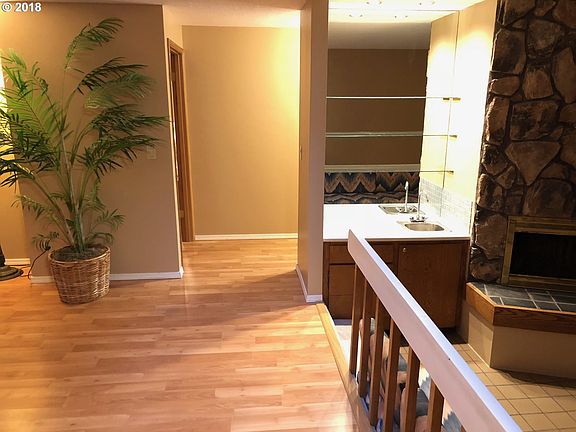 4th image of 14655 SW Tierra Del Mar Dr