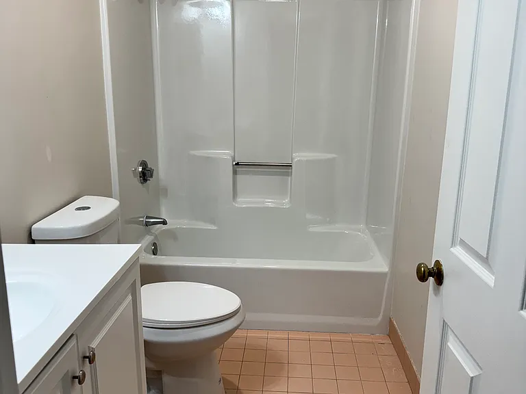 205 Ferry St #210 — Photo 7