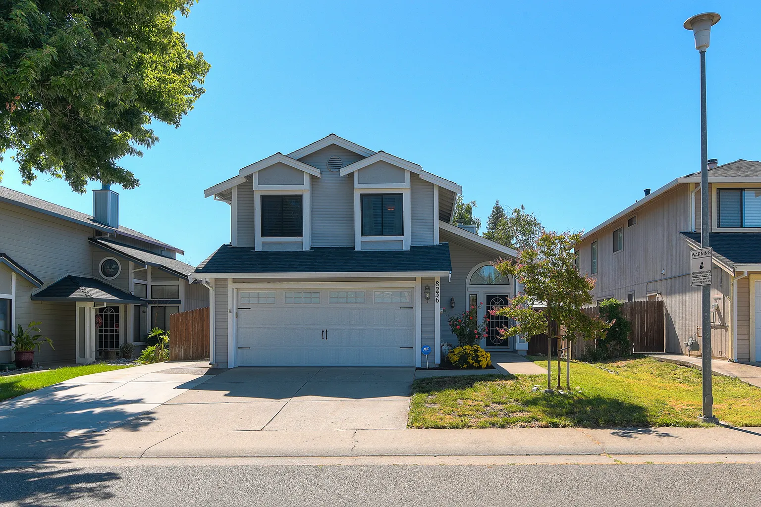 8236 Bluehaven Ct photo 1
