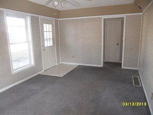 2nd image of 1330 Raymond Dr