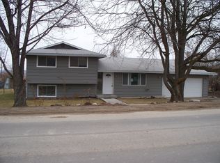 20712 Whittier Dr, Greenleaf, ID 83626