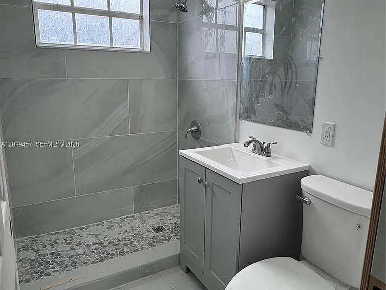1244 NE 149th St — Photo 5