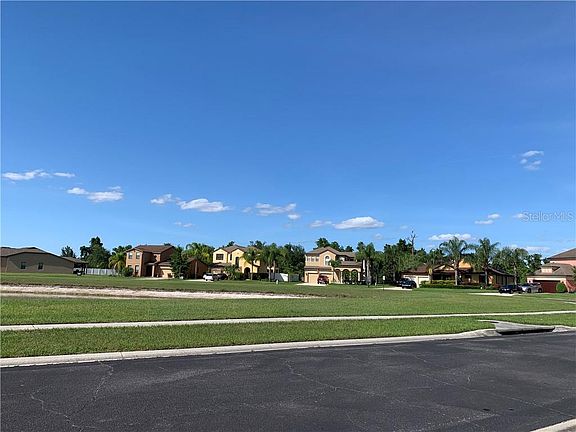 4th image of 2840 Orangebud Dr