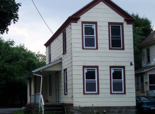 41 Clinton St, New York Mills, NY 13417