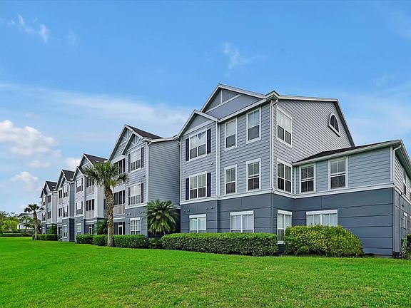 3rd image of 5759 Crowntree Ln #11208