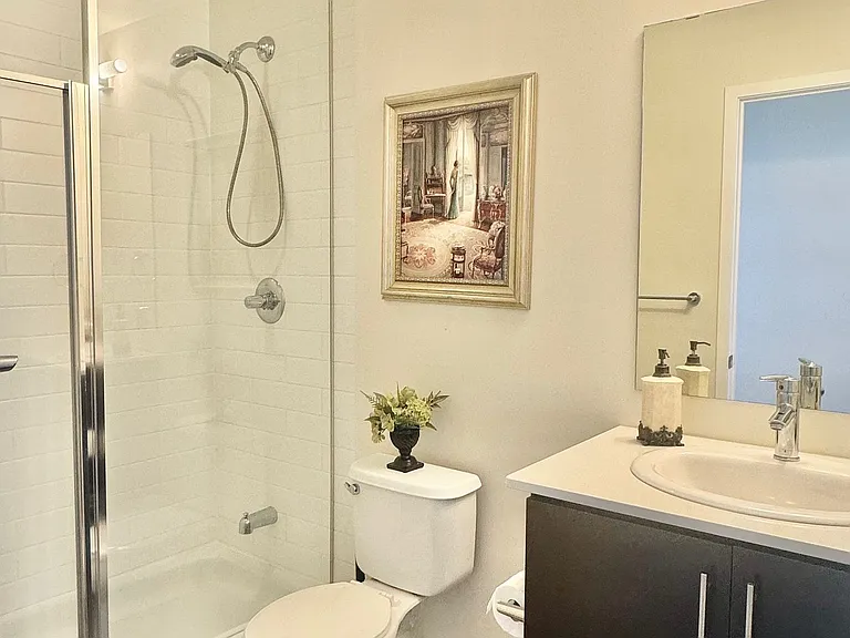365 Prince Of Wales Dr E #1002 — Photo 12