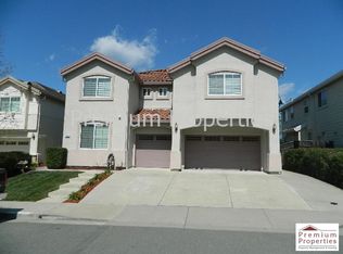 105 Santos Ranch Ct, Martinez, CA 94553