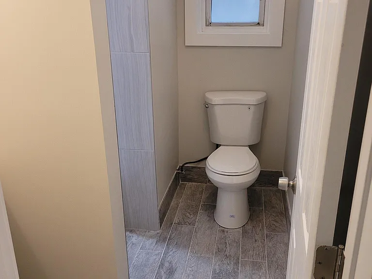 2346 S Sacramento Ave #2F — Photo 10