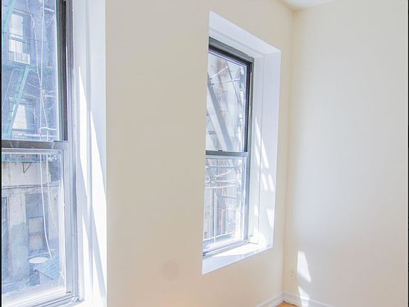 4th image of 139 Eldridge St #3BB