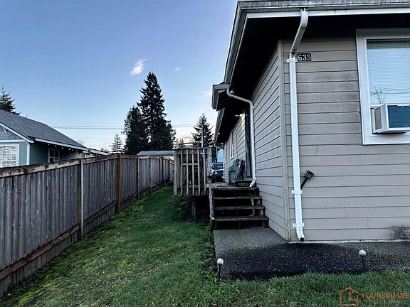 2nd image of 635 Ellinor Ave