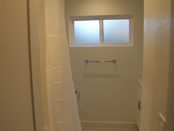 4th image of 32 S Canada St #A