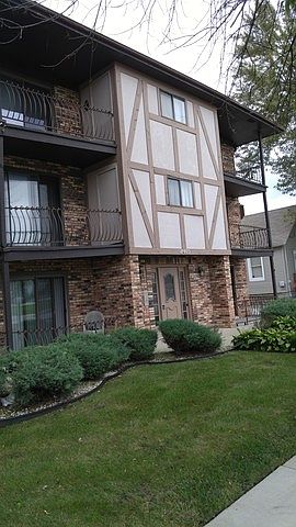 1st image of 18405 Wentworth Ave APT 1A