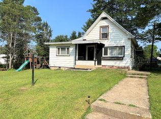 3 Pleasant St, Clarendon, PA 16313