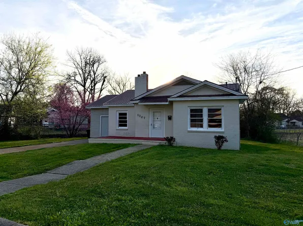 1307 Park Ave, East Gadsden, AL 35903