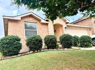 7409 Candler Dr, Fort Worth, TX 76131