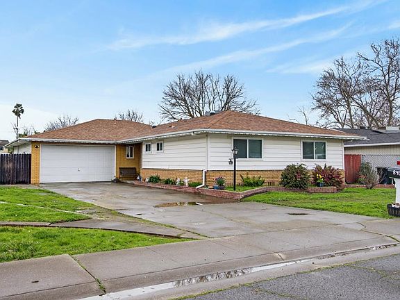 2nd image of 8405 Fernando Way