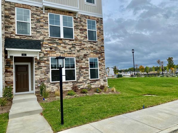 801 Birchwood Hill Pl Unit A