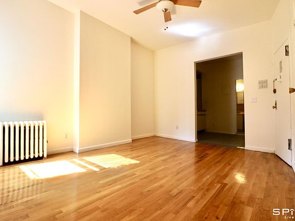 5th image of 340 W 47th St APT 2D