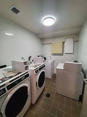 Rented by Compass | media 28