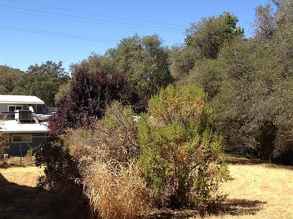 3rd image of 801 Bonita Dr