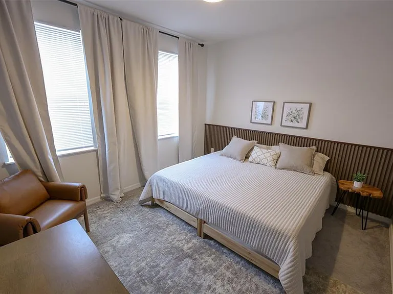 2992 Mearshire Dr — Photo 16