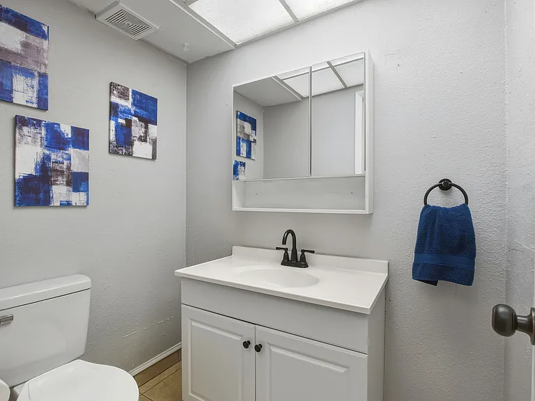 2025 Sylvester Rd #K2 — Photo 18