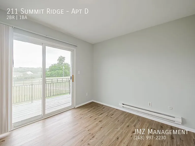 211 Summit Rdg #D — Photo 11