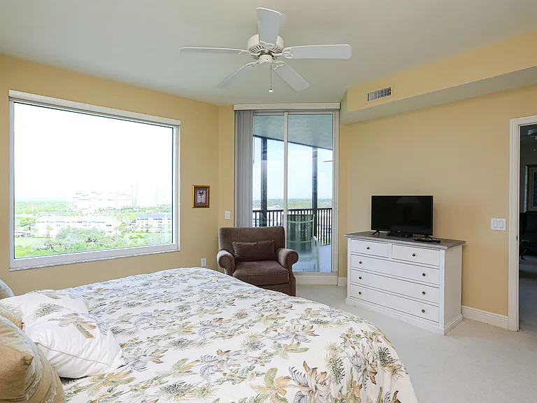 430 Cove Tower Dr #1202 — Photo 53