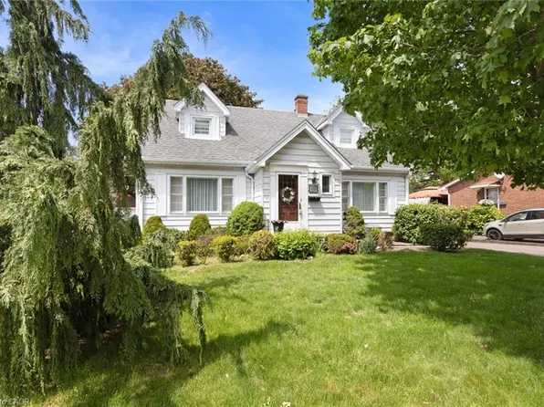 119 Church St E, Norfolk County, ON N4B 1T6