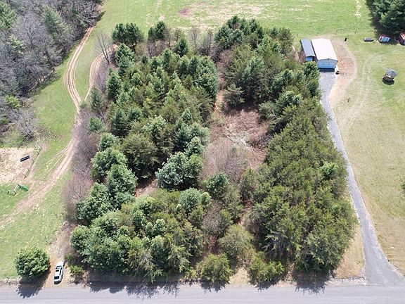 3rd image of Pine Branch Rd