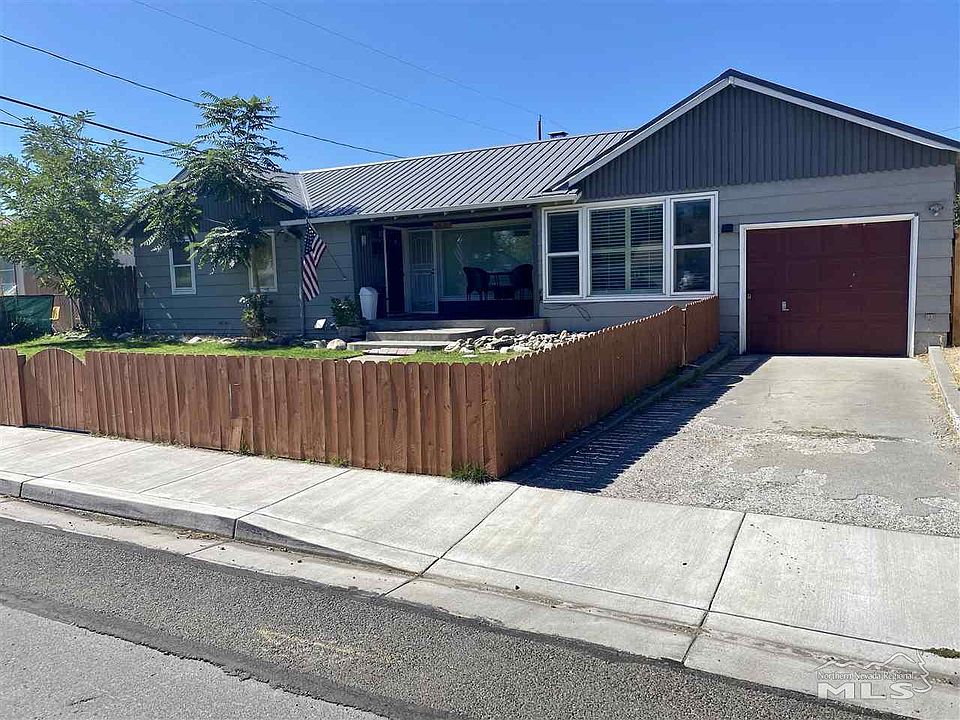 2nd image of 1021 19th St