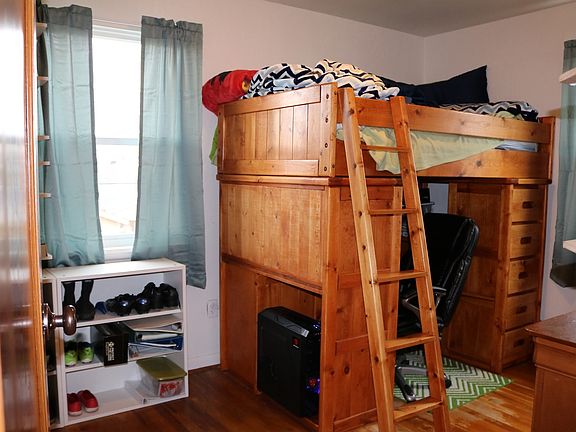2nd image of 4506 N Mullen St