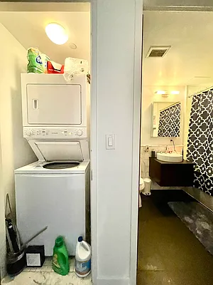 Rented by Pear NYC LLC | media 15