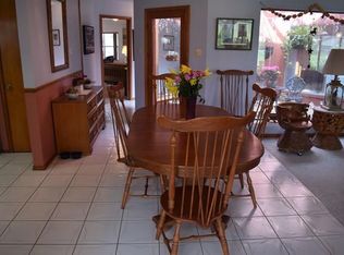 904 Palm Dr, Alamo, TX 78516