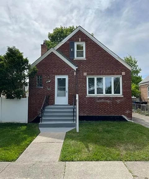 6934 S Karlov Ave — Photo 1