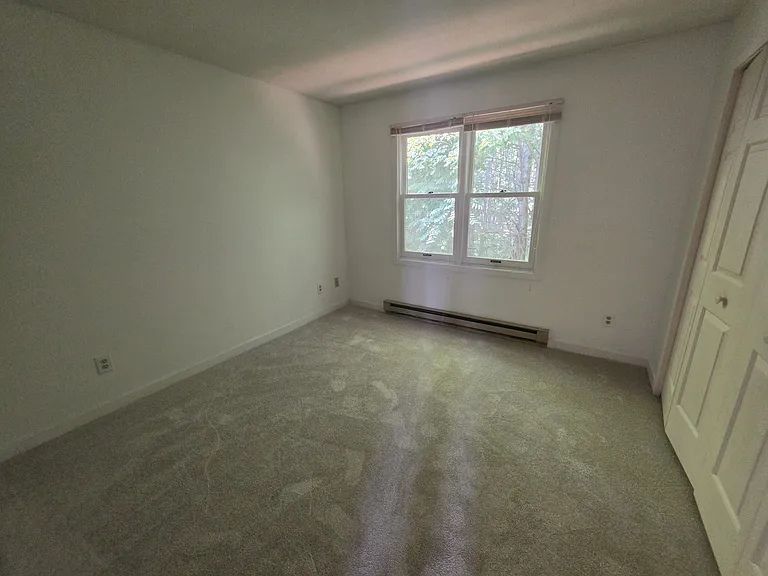 24 Salem Pl #24 — Photo 14