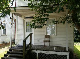 343 W State St, Athens, OH 45701