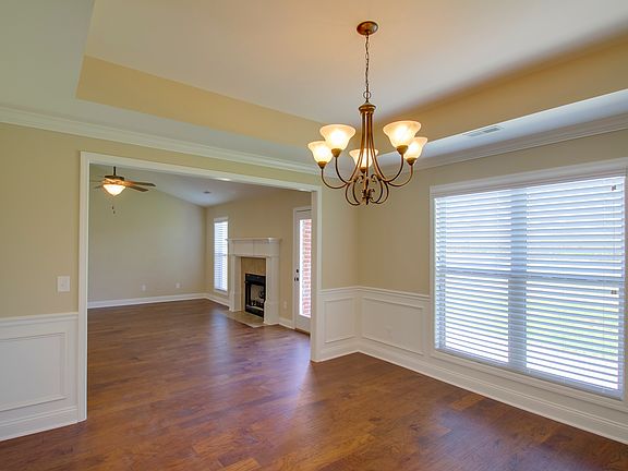 4th image of 214 Richmonds Retreat Blvd