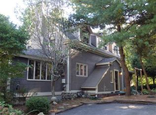 22 Stonebridge Rd, Wayland, MA 01778