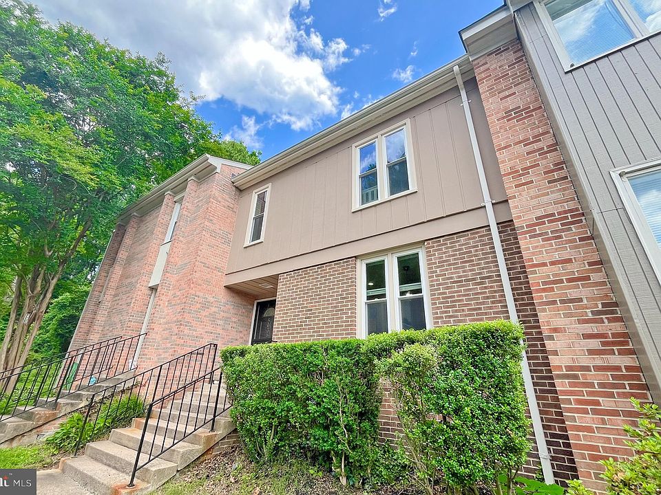 1st image of 5035 Cliffhaven Dr
