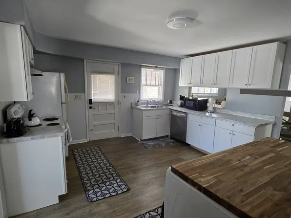 183 Shelburne Rd #2, Burlington, VT 05401