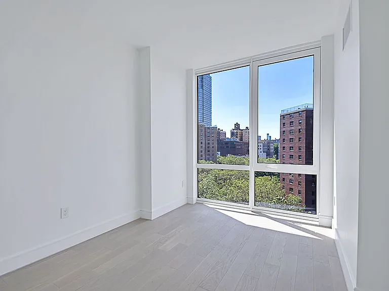 1399 Park Ave #7B — Photo 11