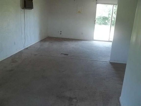 5th image of 2227 Richley Ave